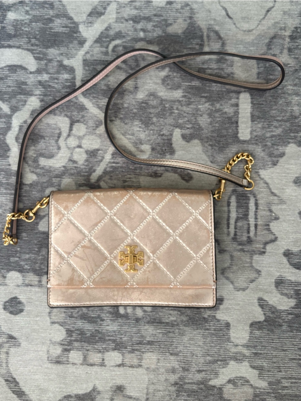 Tory Burch small Metallic Rose gold Crossbody bag with Gold-Tone Logo - used - Picture 1 of 7